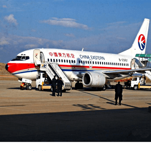 玉龙机场快运航空快运业稳步发展的原因是什么？